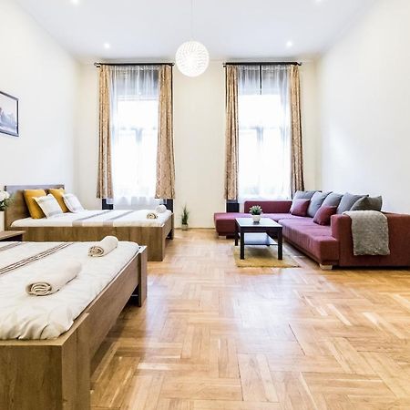Real Apartments Klauzal Budapest Eksteriør billede