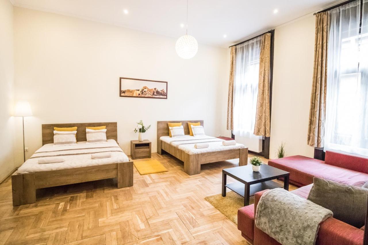 Real Apartments Klauzal Budapest Eksteriør billede
