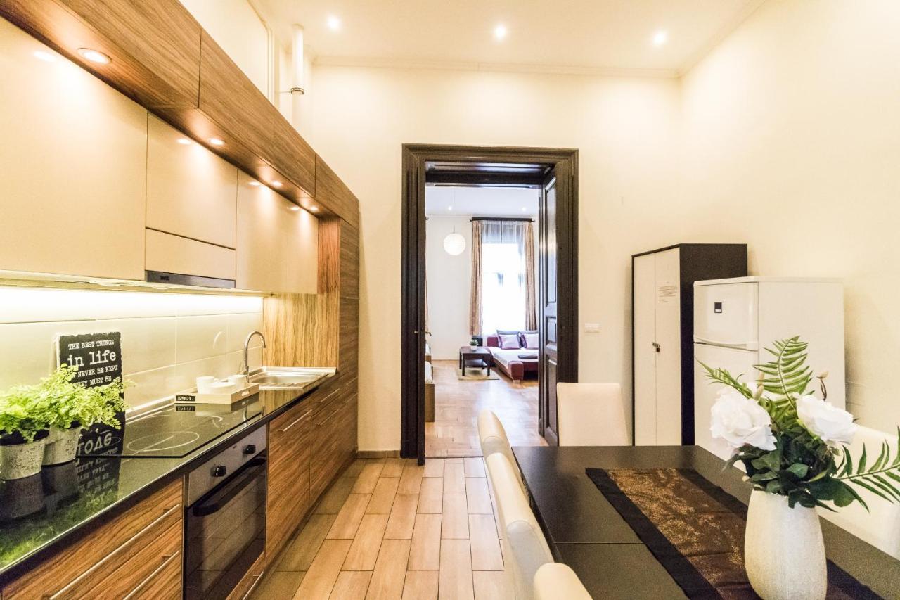 Real Apartments Klauzal Budapest Eksteriør billede