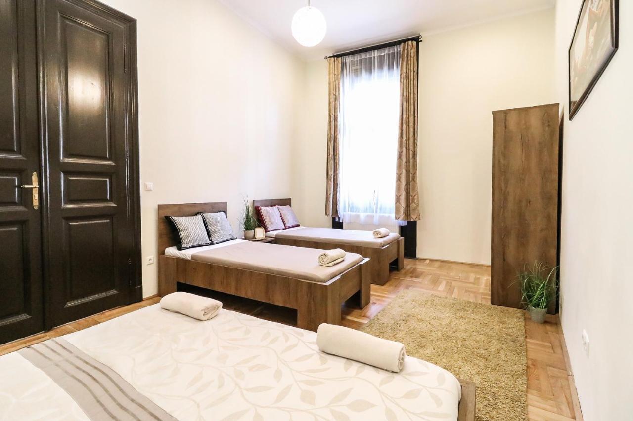 Real Apartments Klauzal Budapest Eksteriør billede