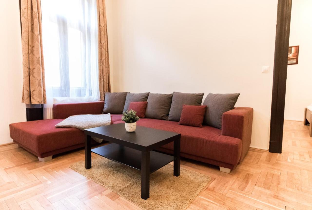 Real Apartments Klauzal Budapest Eksteriør billede