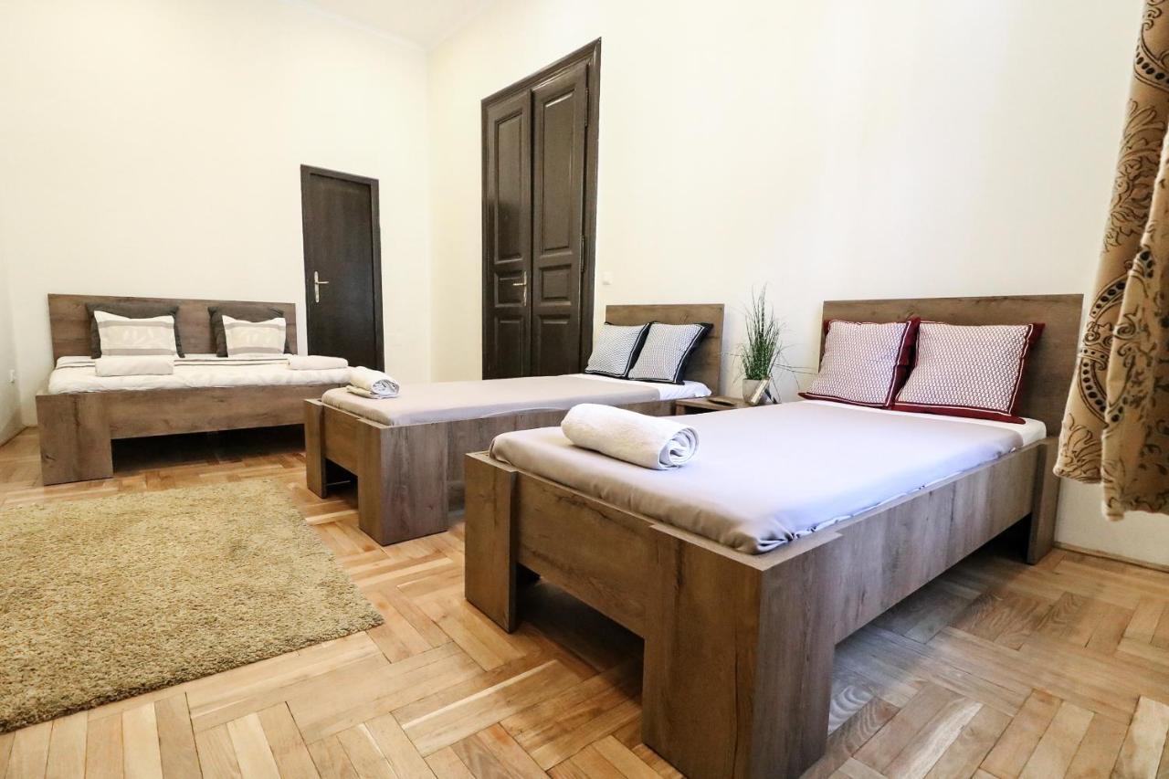 Real Apartments Klauzal Budapest Eksteriør billede